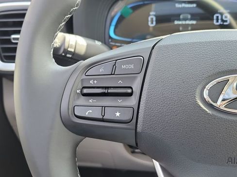 New 2026 Hyundai Venue SEL image 5