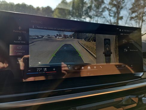 New 2026 BMW X5 xDrive40i w/ Climate Comfort Package image 26