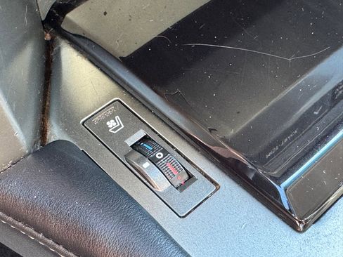 Used 2017 Lexus GX 460 image 52