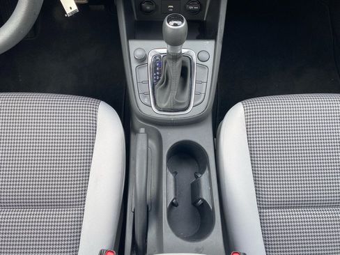 Used 2022 Hyundai Kona SE FWD image 21