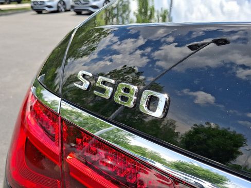 Certified 2024 Mercedes-Benz S 580 4MATIC Sedan image 30