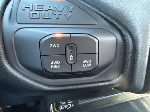 Certified 2025 RAM 2500 Big Horn AWD/4WD image 22