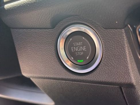 New 2026 Chevrolet Traverse LT w/ LPO, Floor Liner Package image 24