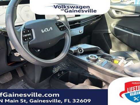 Used 2024 Kia EV6 Light RWD image 20