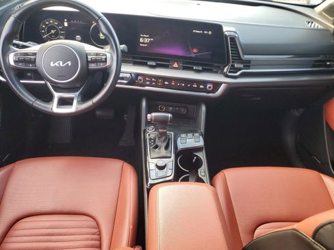 Certified 2024 Kia Sportage SX FWD image 11