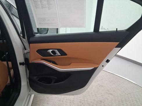 Certified 2024 BMW 330i Sedan w/ Premium Package image 30