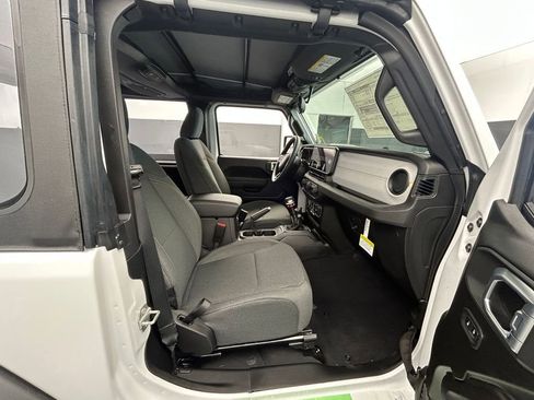 New 2026 Jeep Wrangler Sport AWD/4WD image 27