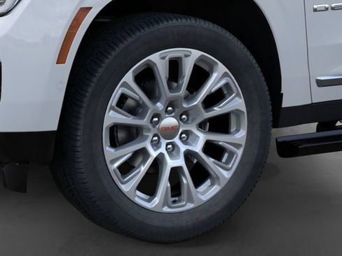 New 2026 GMC Yukon XL Denali w/ Sun & Power Step Package AWD/4WD image 9