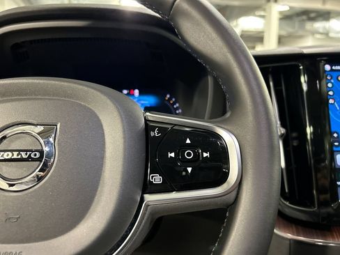 Certified 2024 Volvo XC60 B5 Plus w/ Protection Package Premier AWD/4WD image 14