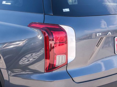 Used 2021 Hyundai Palisade SEL w/ Premium Package FWD image 7