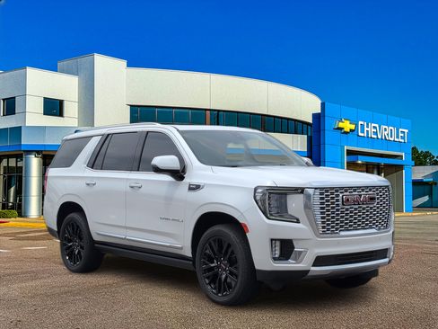 Used 2022 GMC Yukon Denali AWD/4WD image 9