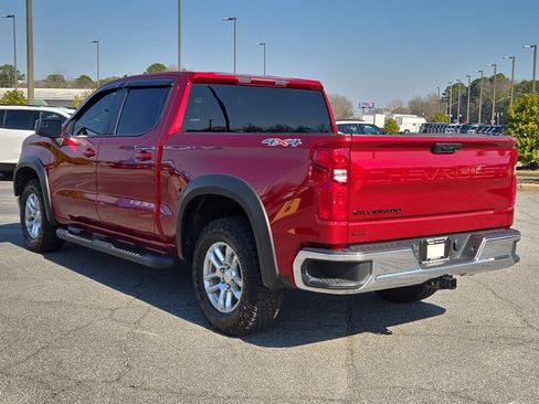Used 2023 Chevrolet Silverado 1500 LT image 10