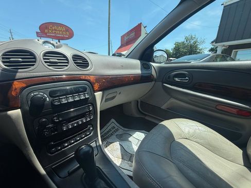 Used 2003 Chrysler 300M FWD image 17