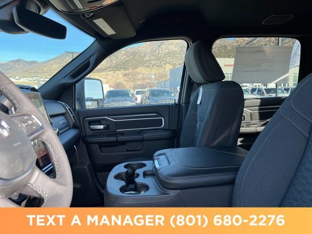 New 2026 RAM 3500 Big Horn AWD/4WD image 18
