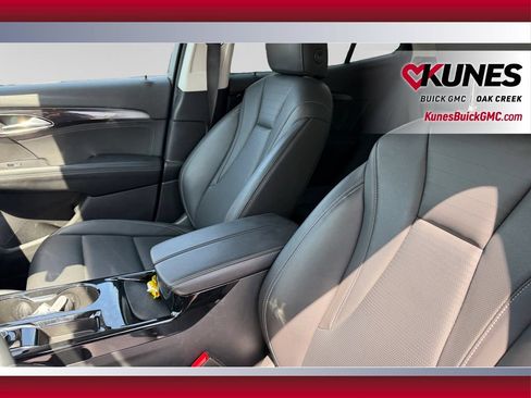 Used 2024 Buick Envision Preferred AWD/4WD image 23