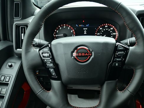 New 2026 Nissan Frontier PRO-4X image 17