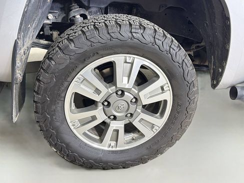 Used 2017 Toyota Tundra 1794 Edition AWD/4WD image 29