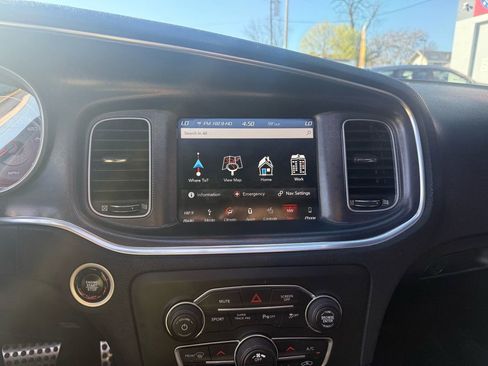 Used 2018 Dodge Charger R/T Scat Pack RWD image 19