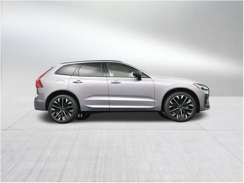 New 2026 Volvo XC60 B5 Ultra AWD/4WD image 26