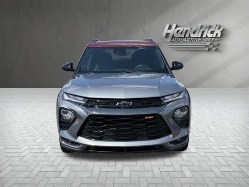 Used 2022 Chevrolet TrailBlazer RS w/ Technology Package AWD/4WD image 3