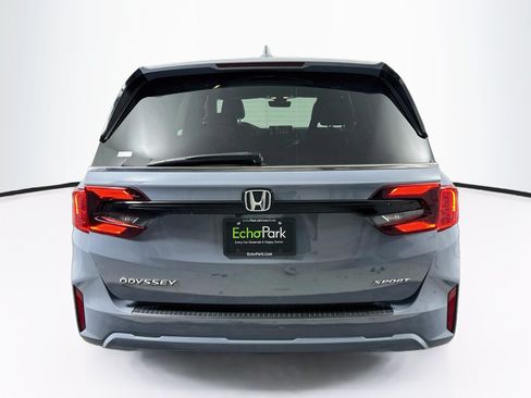 Used 2025 Honda Odyssey Sport-L image 7