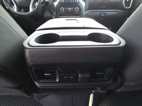Used 2020 Chevrolet Silverado 1500 RST AWD/4WD image 31