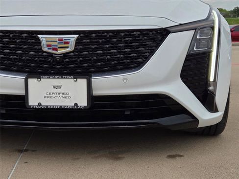 Used 2025 Cadillac CT5 Premium Luxury RWD image 6