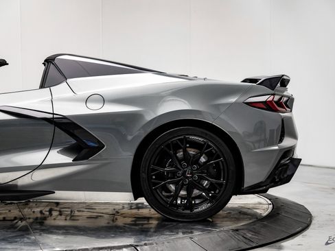 Used 2023 Chevrolet Corvette Stingray Preferred Conv w/ Z51 Performance Package image 11