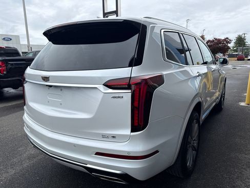 Used 2020 Cadillac XT6 Premium Luxury AWD/4WD image 6