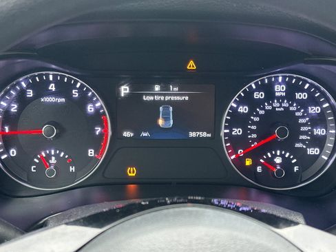 Used 2023 Kia Forte LXS w/ LXS Technology Package image 37