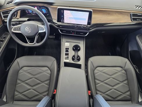 New 2026 Volkswagen Atlas SE image 17