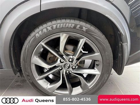 Used 2019 INFINITI QX50 Essential w/ Sensory Package image 8
