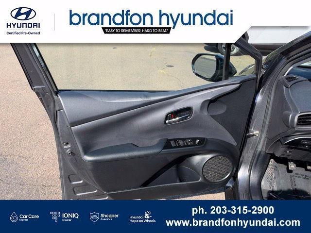 Used 2020 Toyota Prius Prime XLE w/ Carpet Mat Package FWD image 11