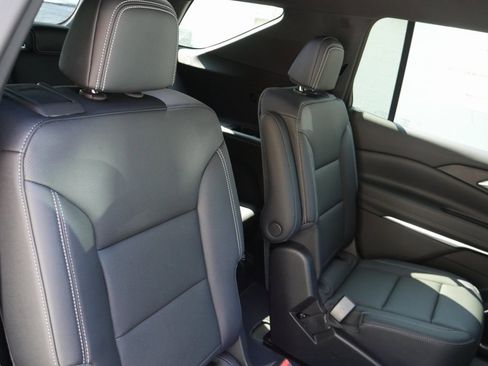 New 2026 Chevrolet Traverse LT w/ Enhanced Driving Package image 23