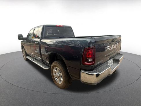 Used 2025 RAM 2500 Big Horn AWD/4WD image 3