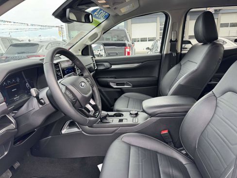 Used 2024 Ford Ranger Lariat w/ FX4 Off-Road Package image 14