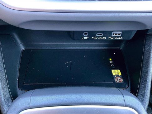 Used 2024 Subaru Crosstrek 2.0i Premium image 28