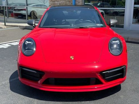 Used 2024 Porsche 911 Carrera T RWD image 12
