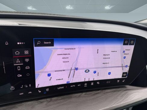 Certified 2025 Audi Q5 Premium w/ Premium Plus AWD/4WD image 19