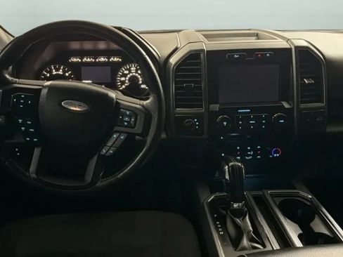 Used 2018 Ford F150 XLT w/ Equipment Group 302A Luxury AWD/4WD image 10