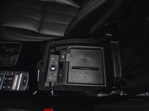 Used 2016 Land Rover Range Rover Long Wheelbase Supercharged image 56