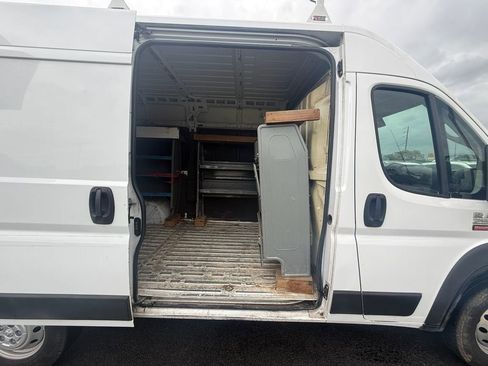 Used 2019 RAM ProMaster 2500 FWD image 3