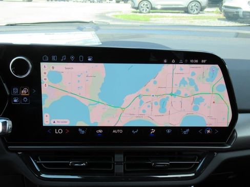 New 2025 Chevrolet Equinox EV RS image 23