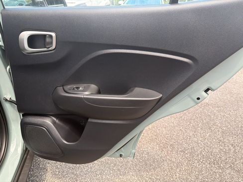 Certified 2026 Hyundai Venue SE FWD image 16