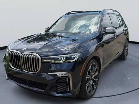 Used 2021 BMW X7 M50i w/ Executive Package AWD/4WD image 2