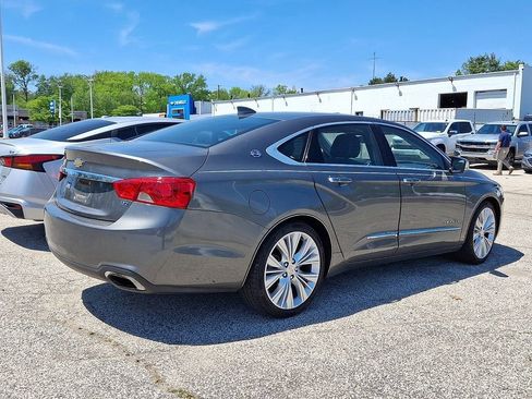 Used 2016 Chevrolet Impala LTZ w/ Enhanced Convenience Package FWD image 9