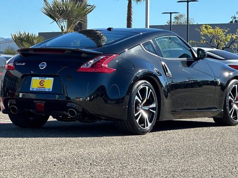 Used 2019 Nissan 370Z Touring Sport image 4