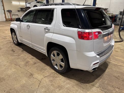 Used 2013 GMC Terrain Denali w/ Cargo Package image 2