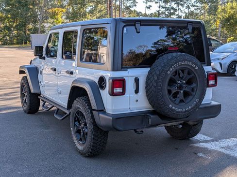 Used 2021 Jeep Wrangler Unlimited Sport image 5