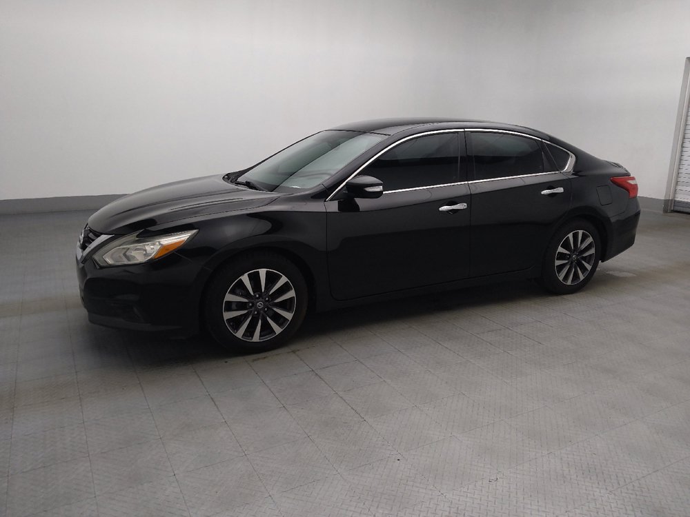 Used 2017 Nissan Altima 2.5 SL FWD image 2